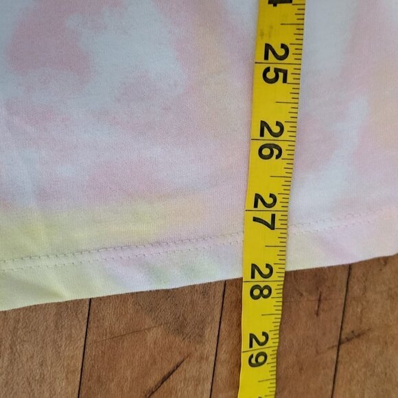 Slash-Front Tie-Dye KISS Graphic Tee Size 18/20 - Picture 11 of 11